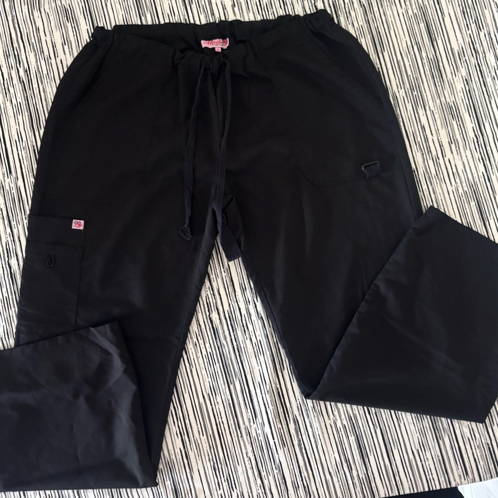 Made 2 Woman’s Black  Drawstring Cargo Scrub Pants